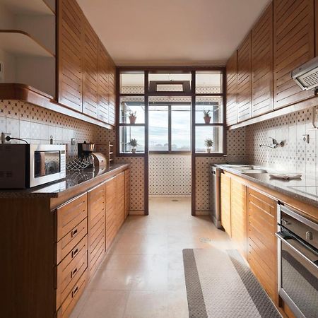 וילה נובה דה גאיה Lovelystay - Charming 3Br Flat W/ Free Parking In Devesas מראה חיצוני תמונה